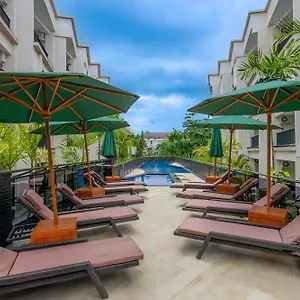 Cross Vibe Paasha Atelier Bali Kuta Hotel Kuta (Bali)